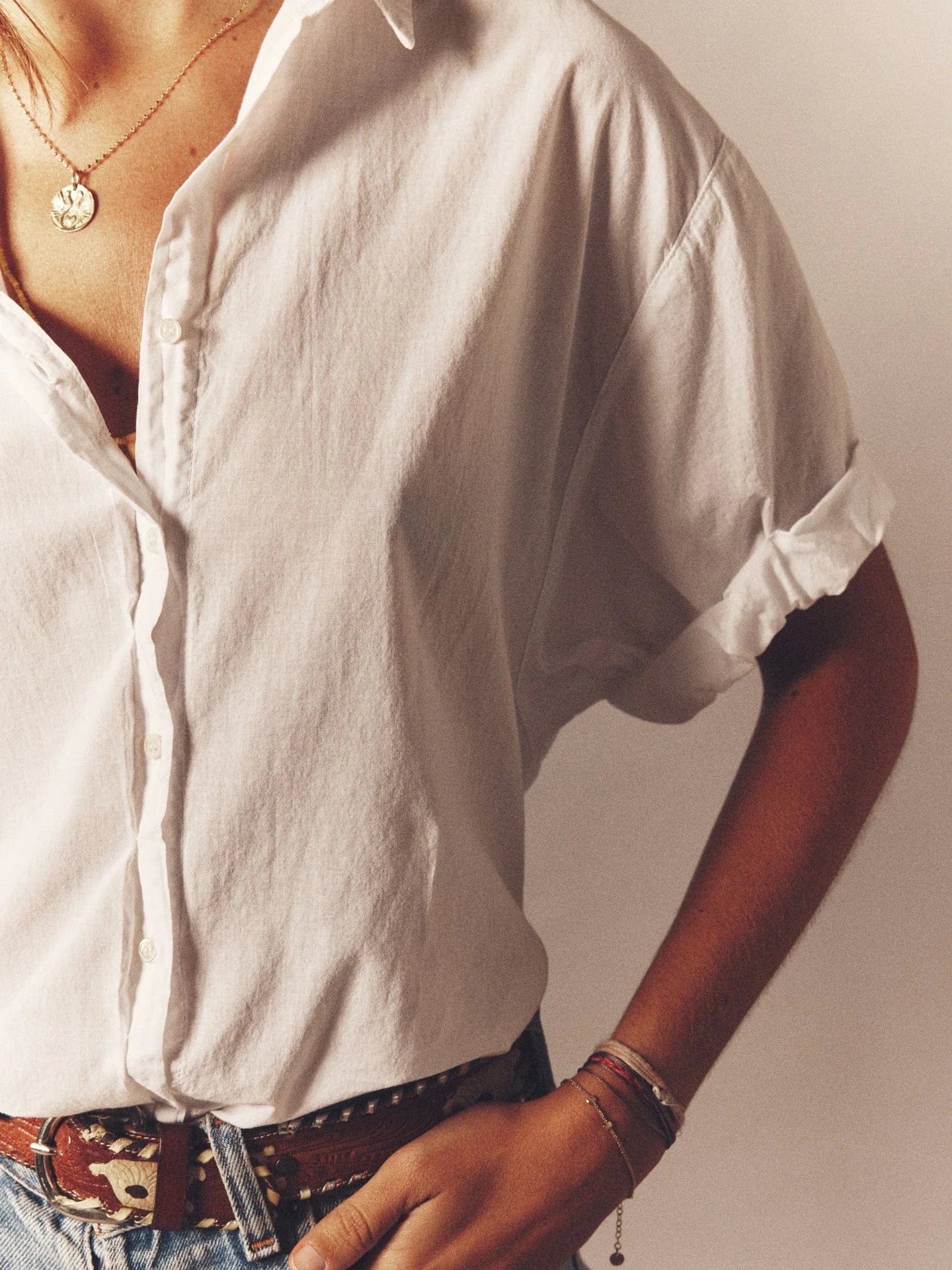 XiRENA White Channing Shirt