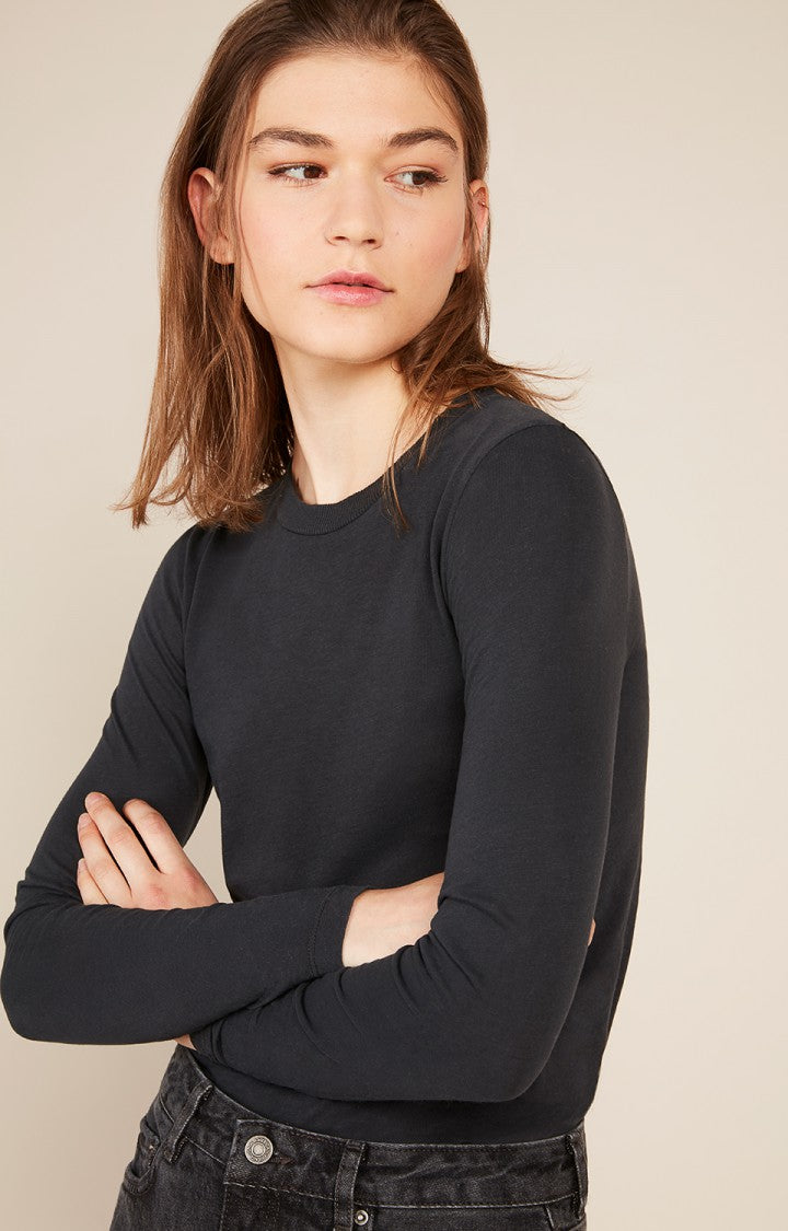 Long Sleeve Round Neck Tee in White
